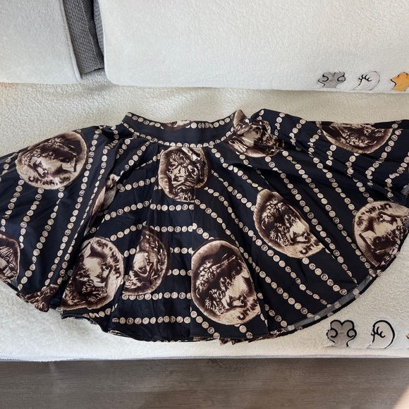 Desinger Inspired JC Couture Baroque Print Pleated Cotton Skirt - Size 6 - Picture 3 of 6